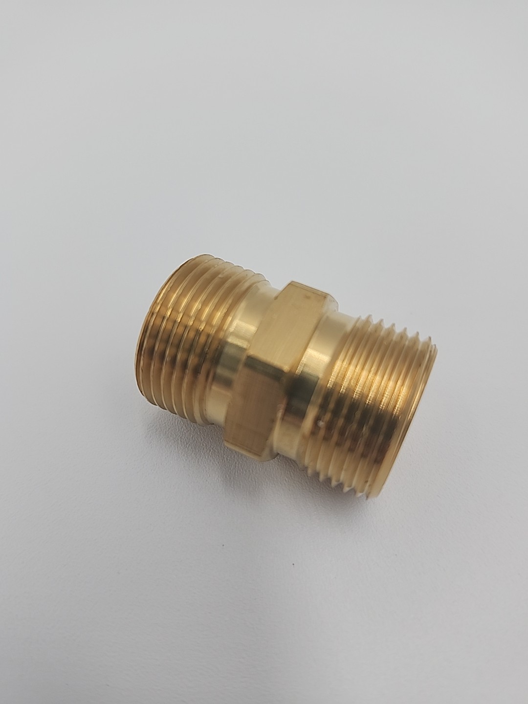 Pressure Washer Hose Coupler M22-14mm Male to M22-14mm Male Solid Brass 5000PSI