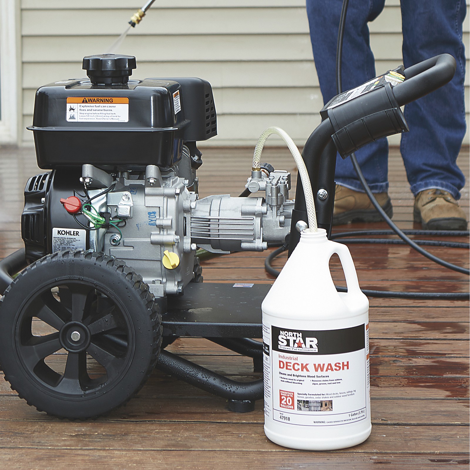 NorthStar Pressure Washer High-Performance Deck Wash Concentrate, 1-Gallon,