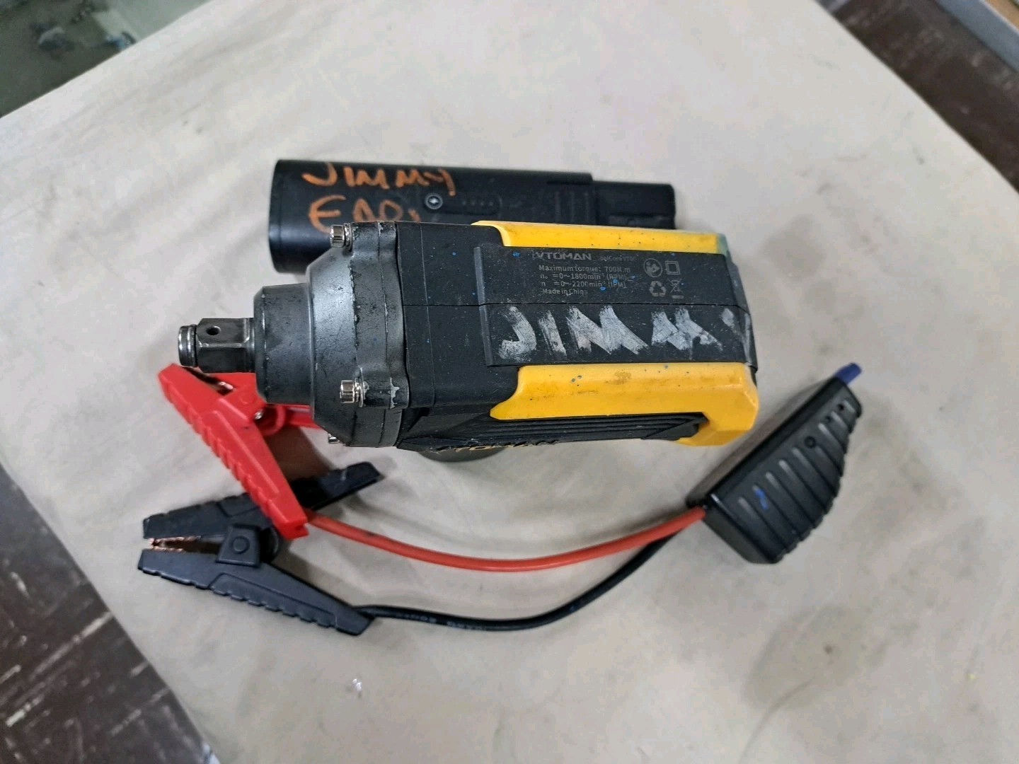 Vtoman Toolcore V700 Impact Wrench/Battery Charger (Battery Charges W/ USB C