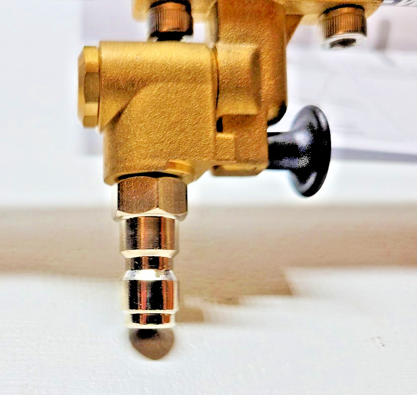HART, HIGH PRESSURE BROOM,330,PSI,TWO POSITION PIVOT,HW31WB01 P.W.ATTACH (B2)