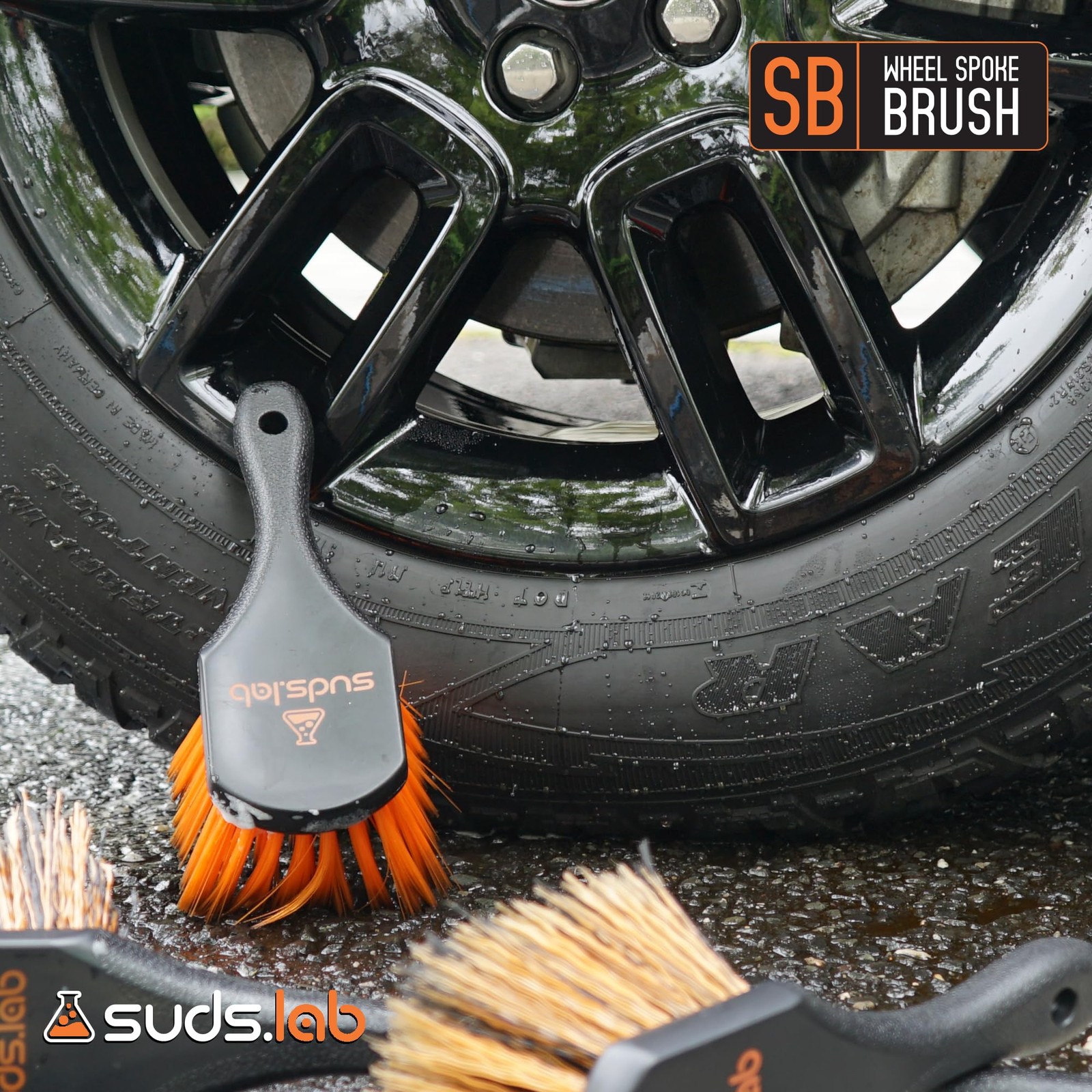Suds Lab SB Wheel Spoke Tire Brush, Soft Bristle Black and Brown