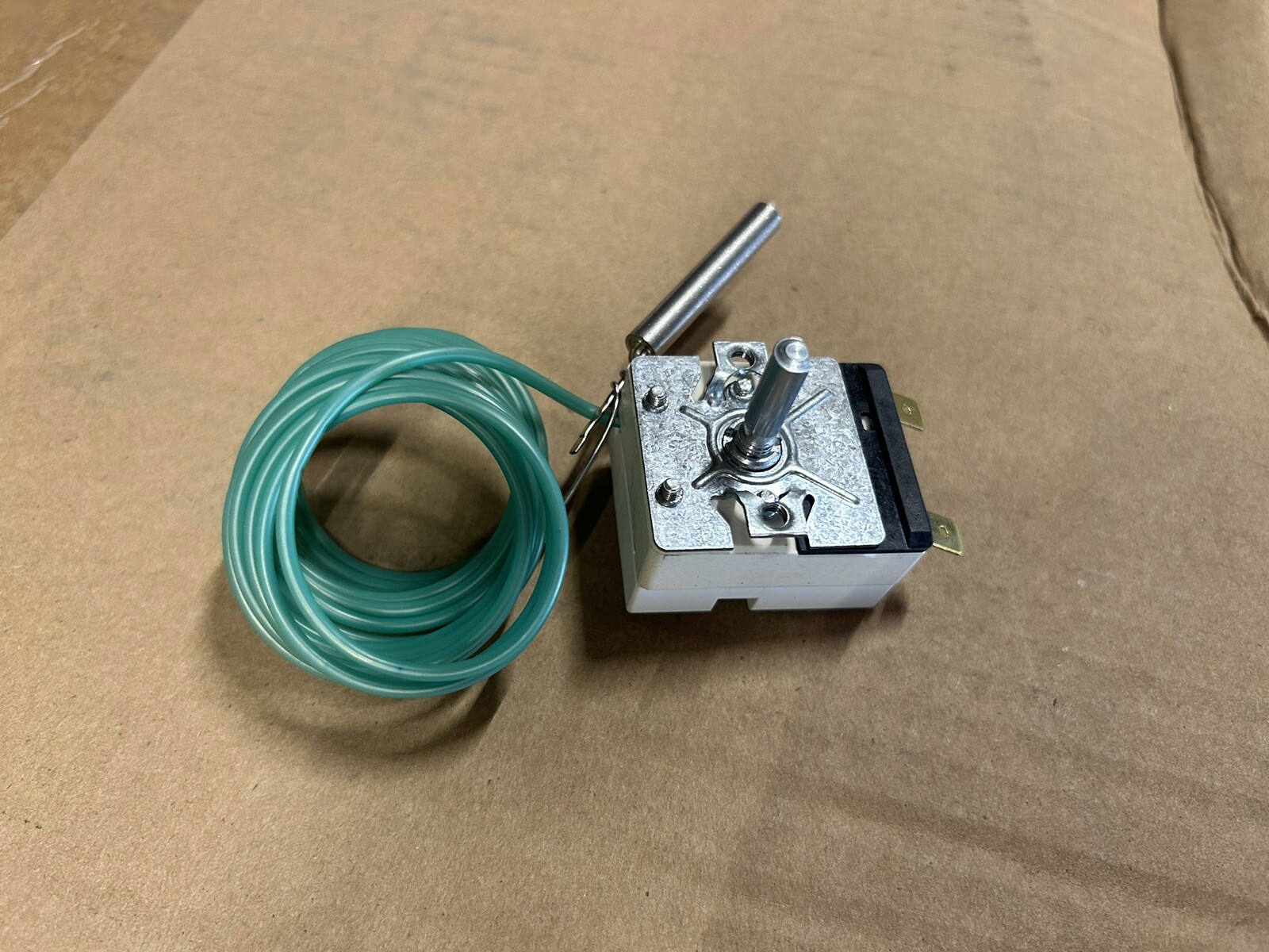 (1) EGO 55.13029.200/19 Thermostat 120 Degree
