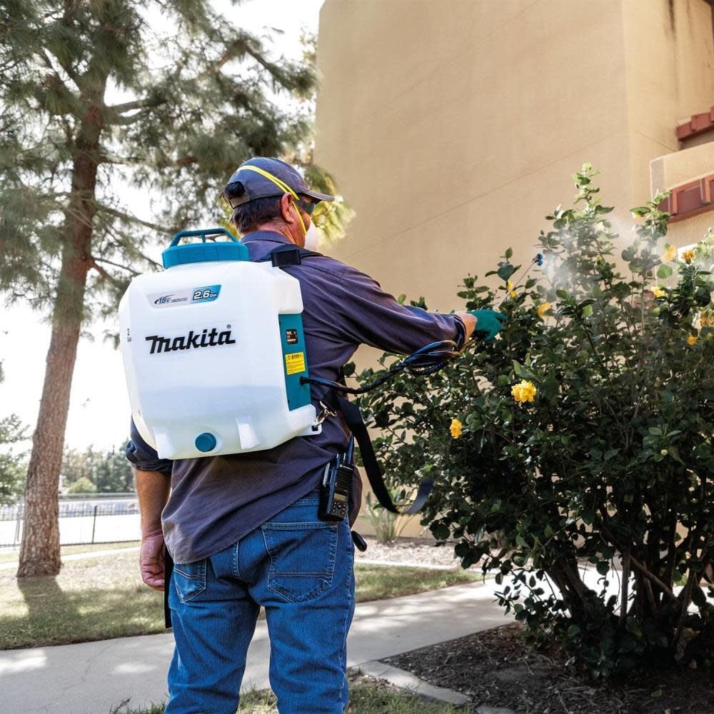 Makita 18V Lxt Lithium-Ion Cordless 2.6 Gallon Backpack Sprayer Kit (4.0Ah)