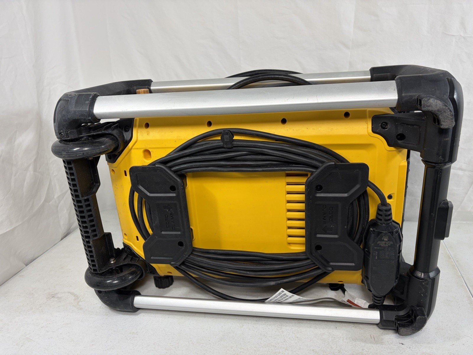 DEWALT 2100 PSI 1.2 GPM 13 Amp Cold Water Electric Pressure Washer DWPW2100
