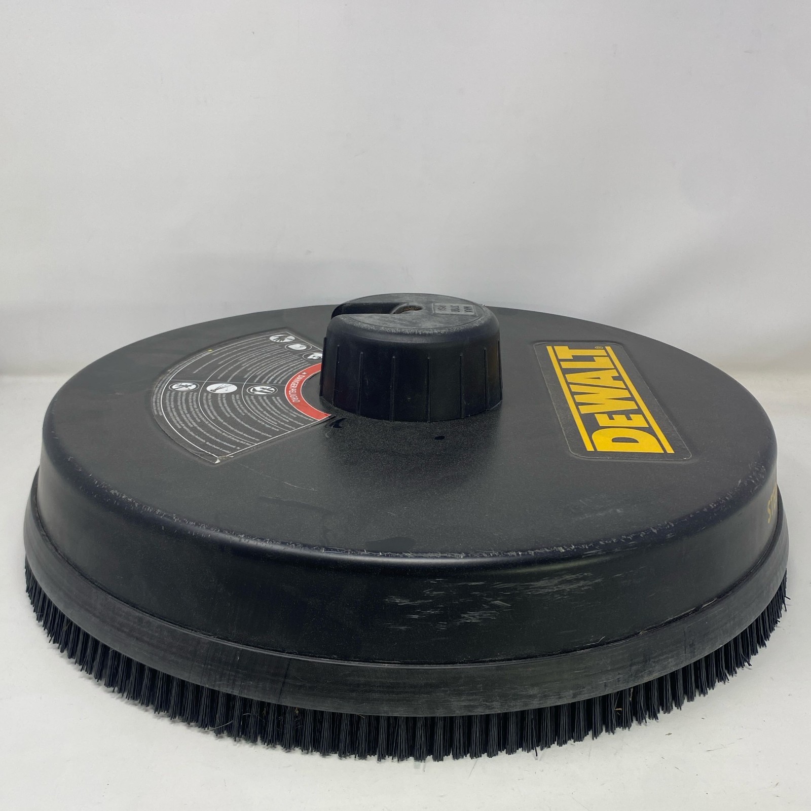 DEWALT 18″ 3700 PSI Surface Cleaner, Black Steel Deck DXPA37SC