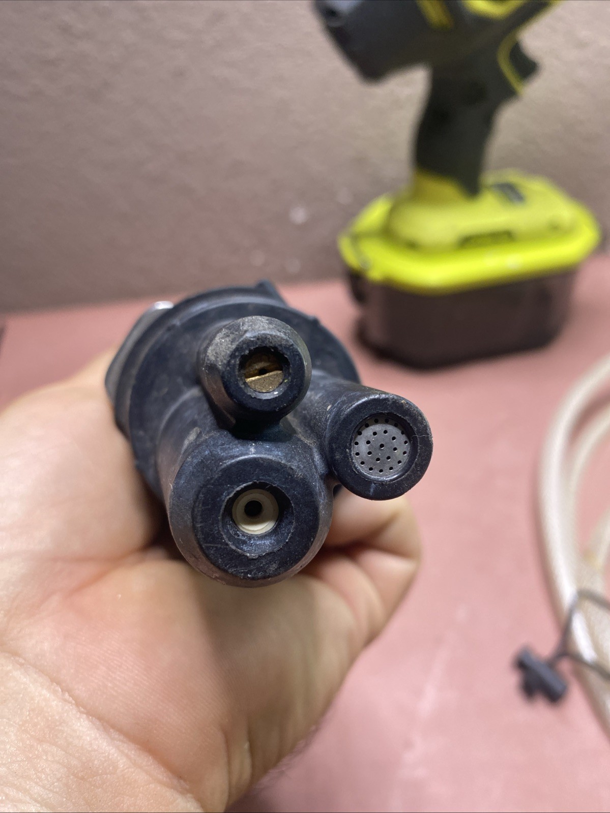 Ryobi (RY121850VNM) ONE+ HP 18V EZClean 600 PSI TOOL ONLY