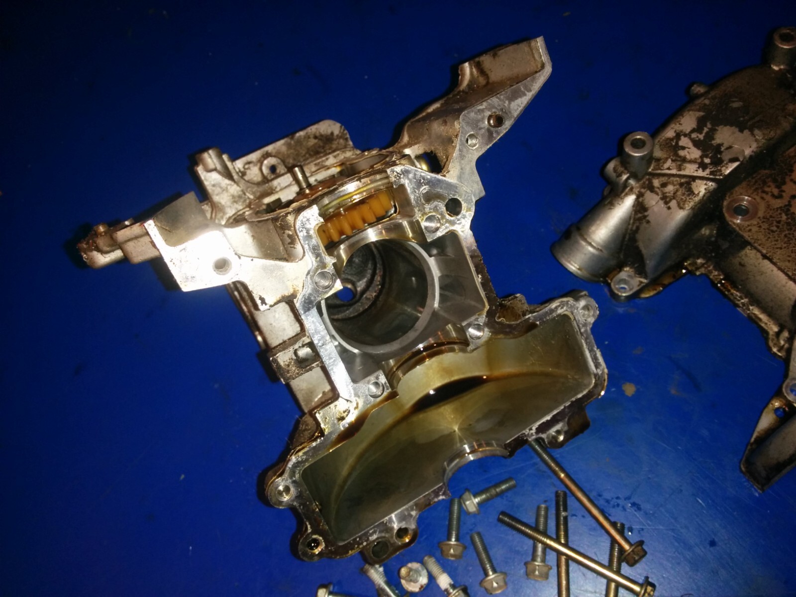 11010-ZM5-030 block CRANKCASE honda FG100 rototiller Tiller cultivator