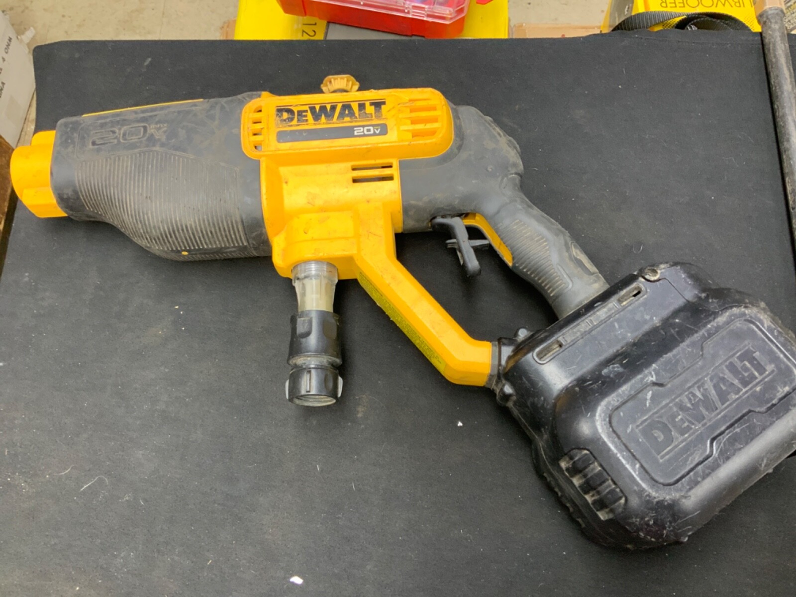 DEWALT DCPW550 Cold Water Pressure Washer, USED