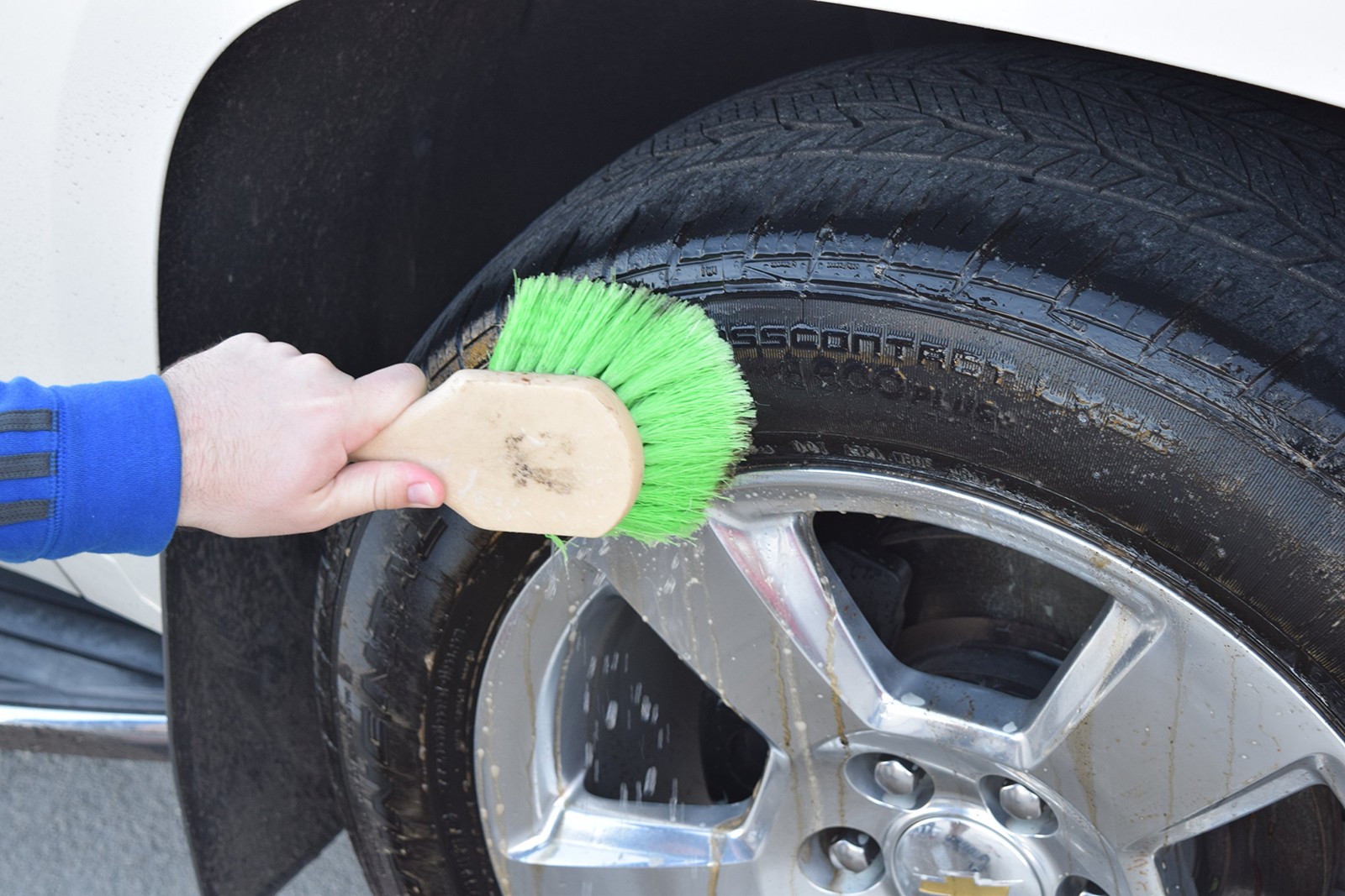 Mckee’S 37 Mckees 37 Mk37-411 Tire Rubber Rejuvenator 128 Oz.