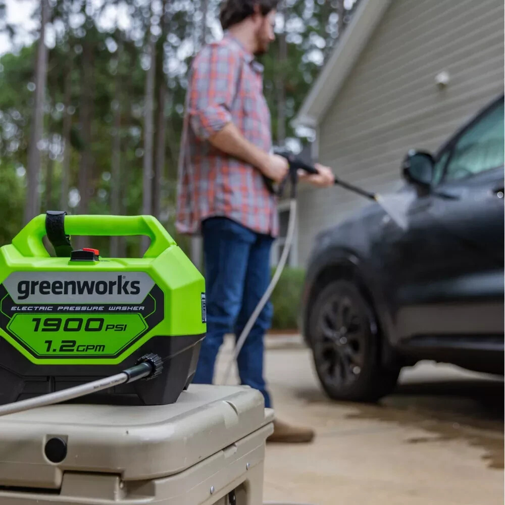 New Greenworks 1900 MAX PSI 1.2 GPM Electric Compact Pressure Washer (GPW1901)