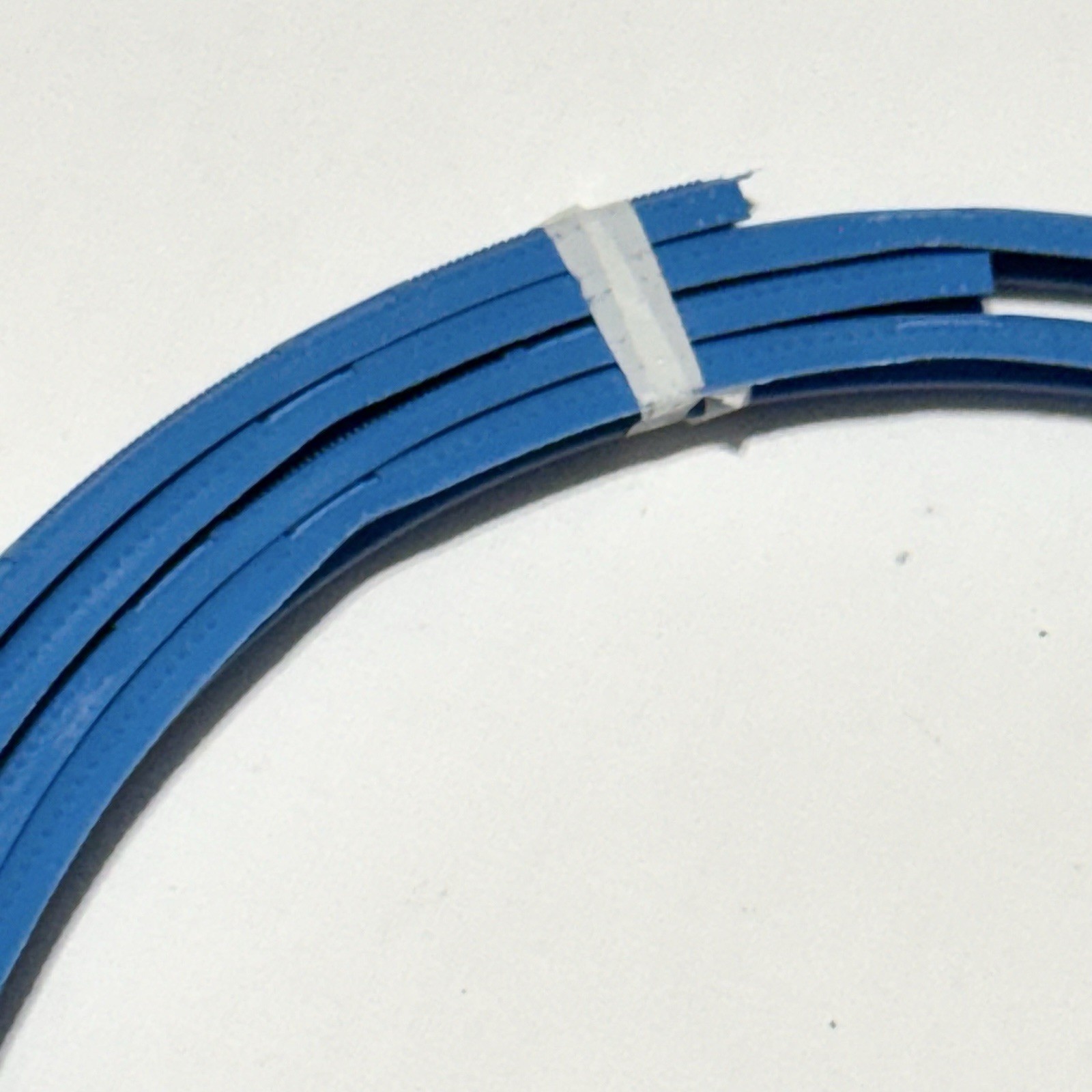 AlloyGator Blue Rim Protector for Car Wheels Fits 12-24 Wheel Diameter Listing B