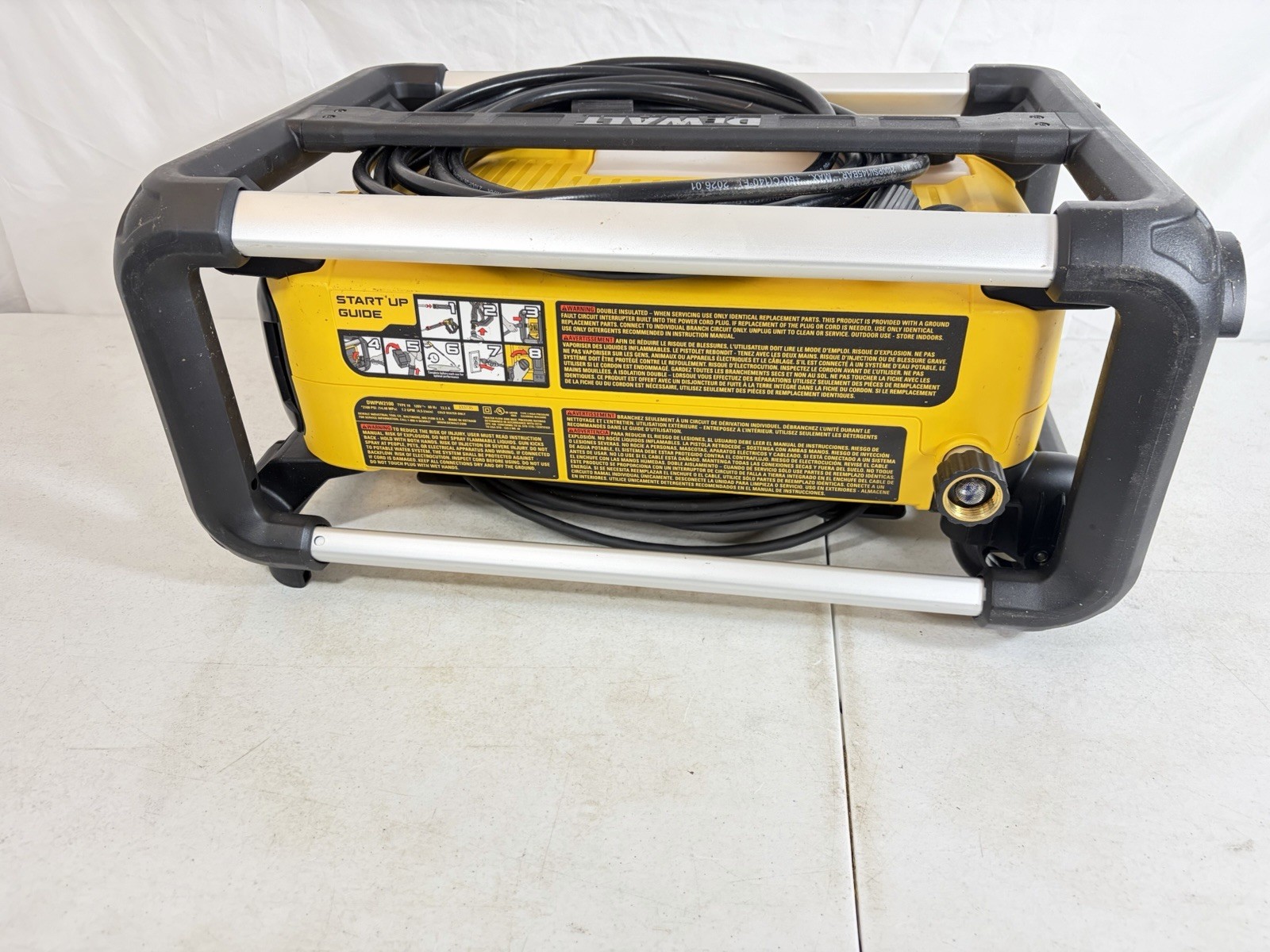DEWALT 2100 PSI 1.2 GPM 13 Amp Cold Water Electric Pressure Washer DWPW2100
