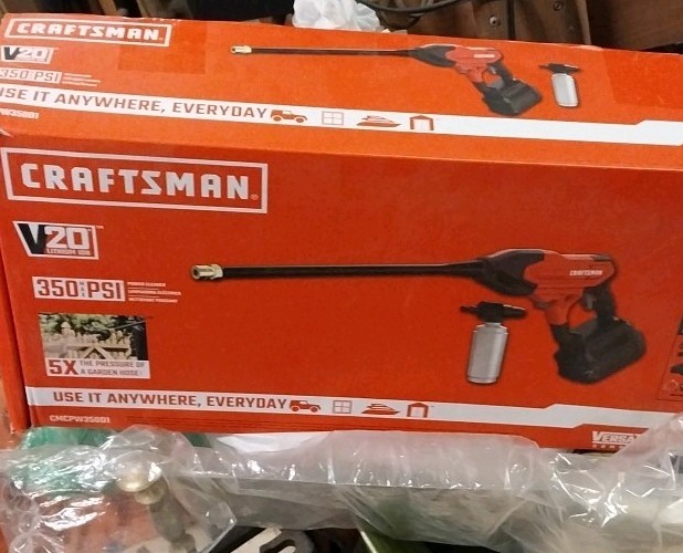 Craftsman V20 20V Cordless Pressure Washer 350 PSI CMCPW350D1