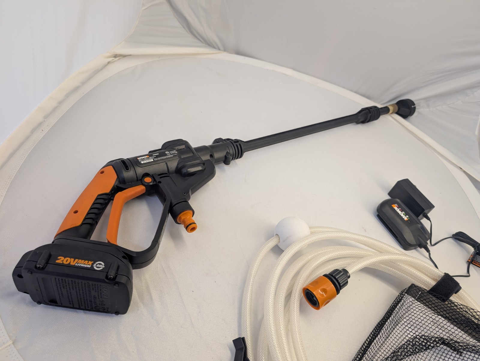 WORX Hydroshot 20V Cordless Portable Power Cleaner WG629/320 PSI
