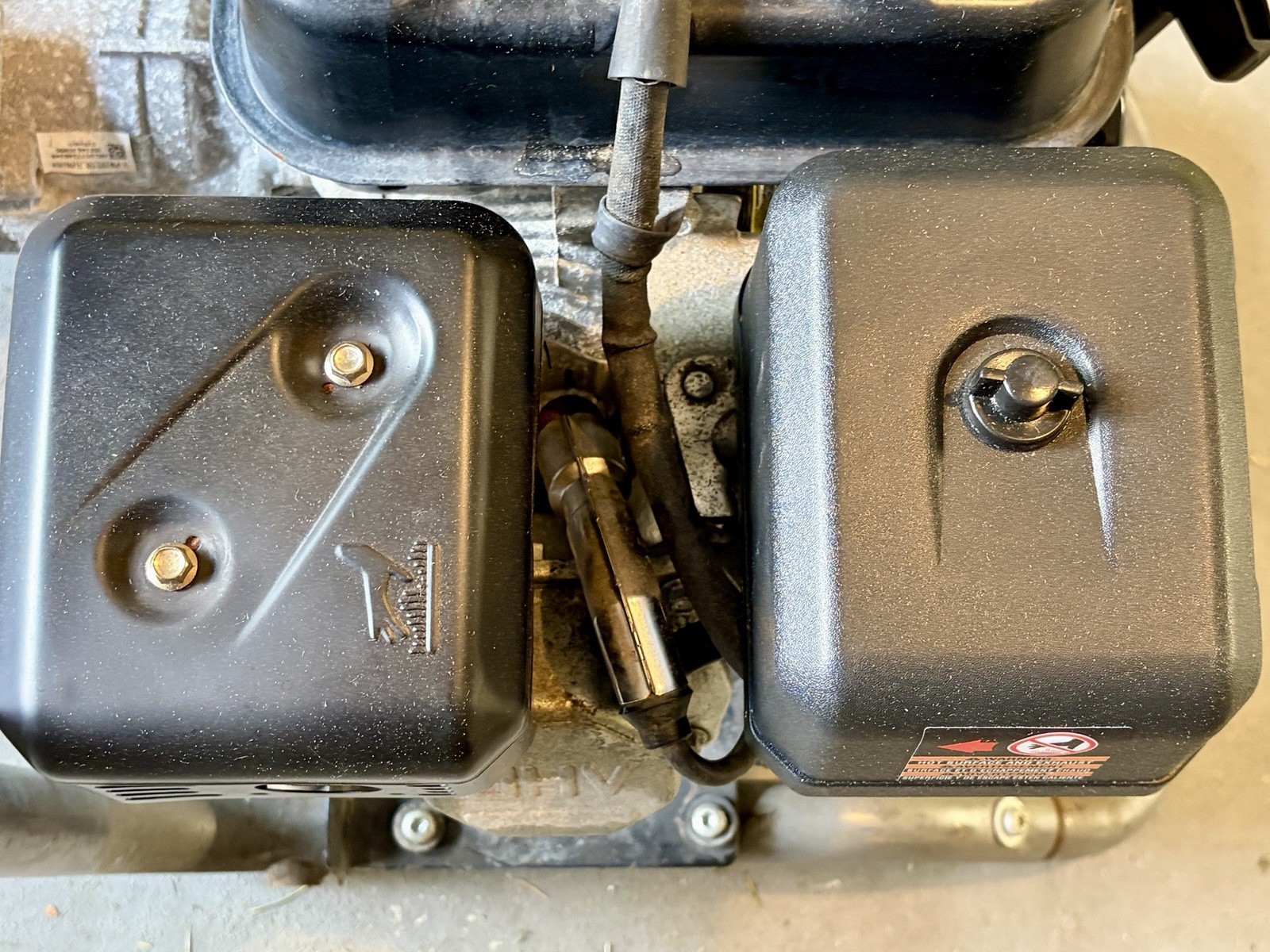 RYOBI Gasoline Engine For Pressure Washer Damaged/For Parts Model KC24143D040412