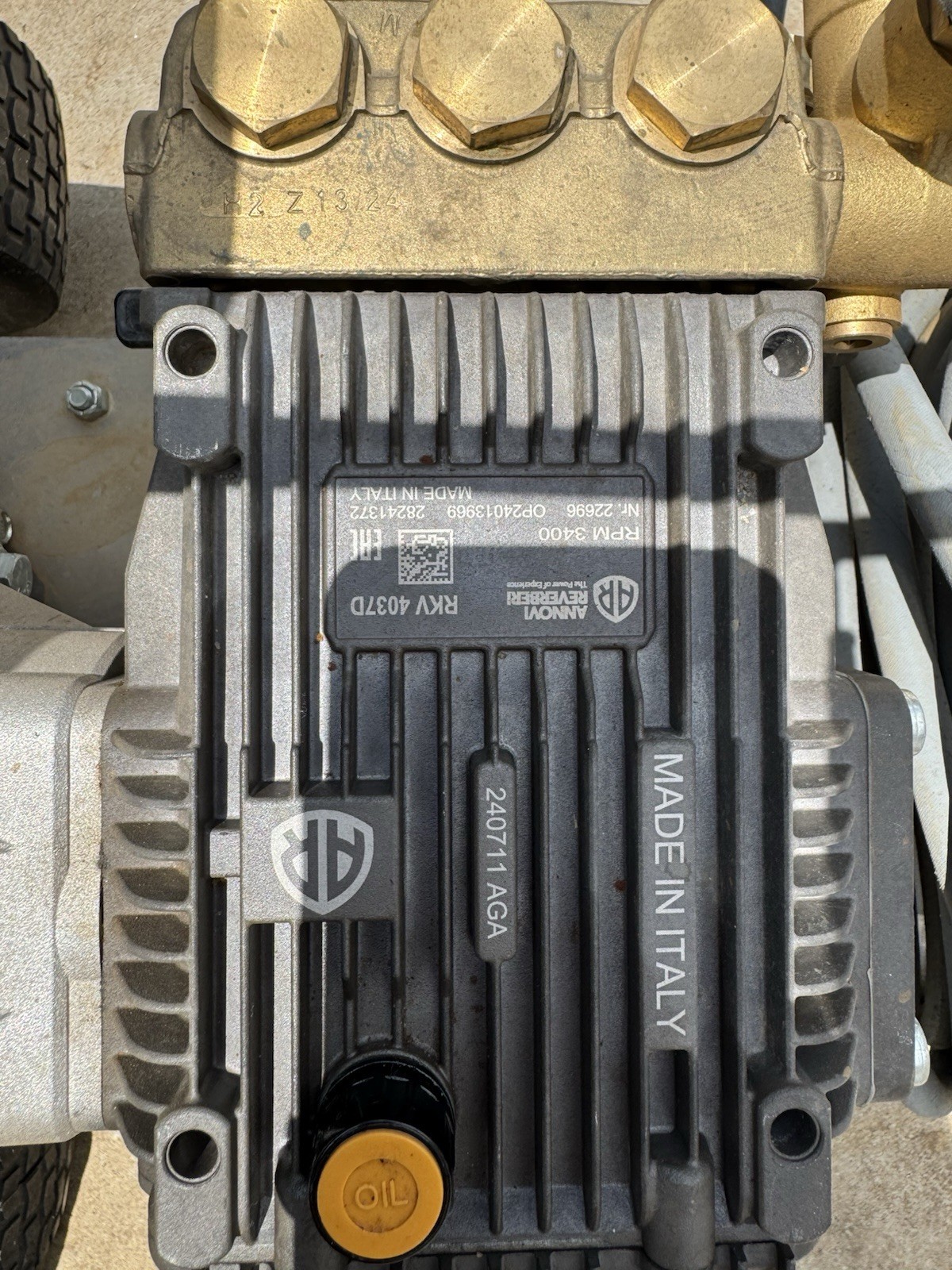 Mi-T-M 4000 PSI Gas Pressure Washer