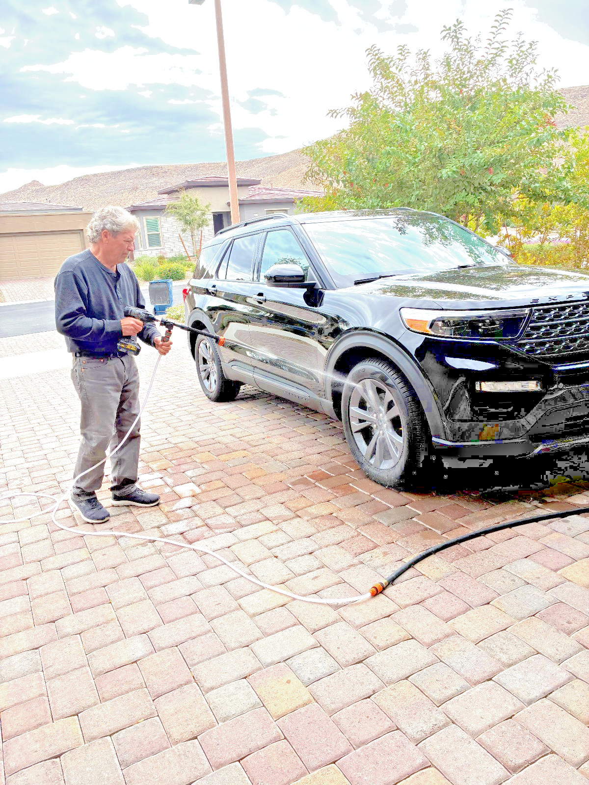 DRILL OPERATED PRESSURE WASHER CONNECTS DIRECT TO YOUR WATER SUPPLY 300 PSI