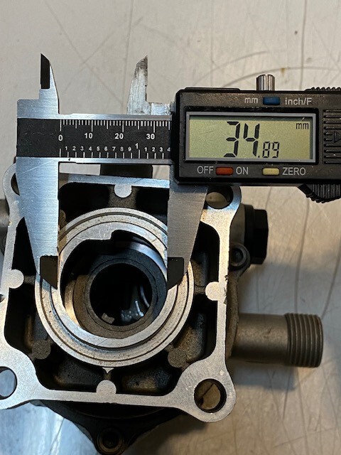 Karcher Pressure Washer Pump 100556 | 35mm Bore 5-3/4″ H 7-1/4″ L 5-1/2″ W