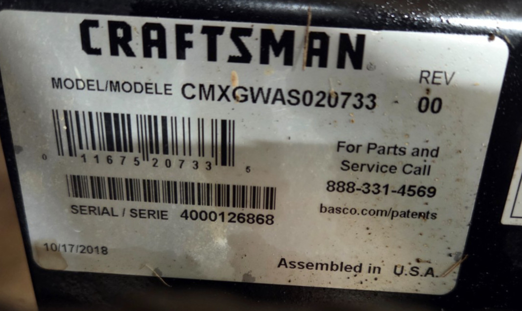 Briggs & Stratton Dipstick & Tube Assembly OEM#596092