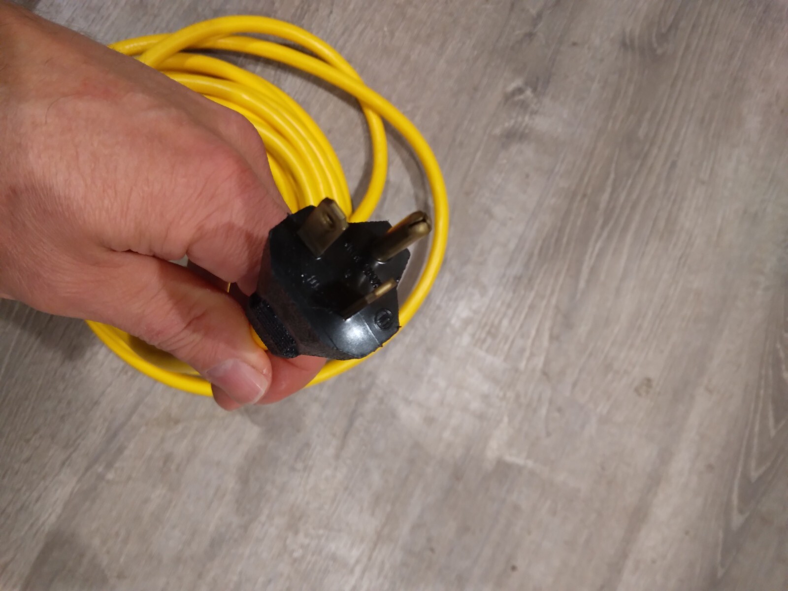 GFCI Cord, 120V 32ft/20 Amp. 1 turned prong UL-Listed, TRC Rainproof