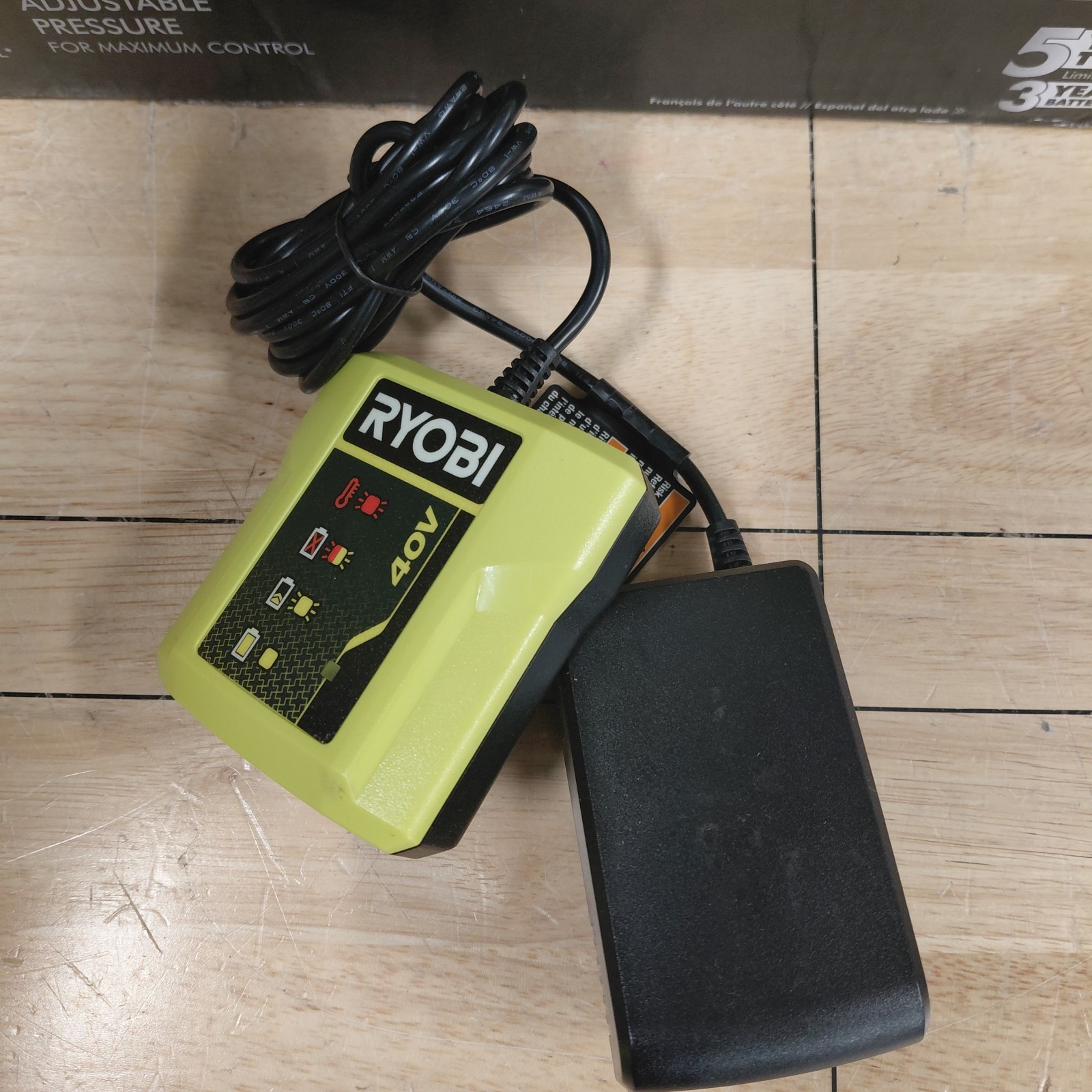 40-Volt HP Brushless EZClean 600 PSI 0.7 GPM Cold Water Power Cleaner W/ 2.0 AH