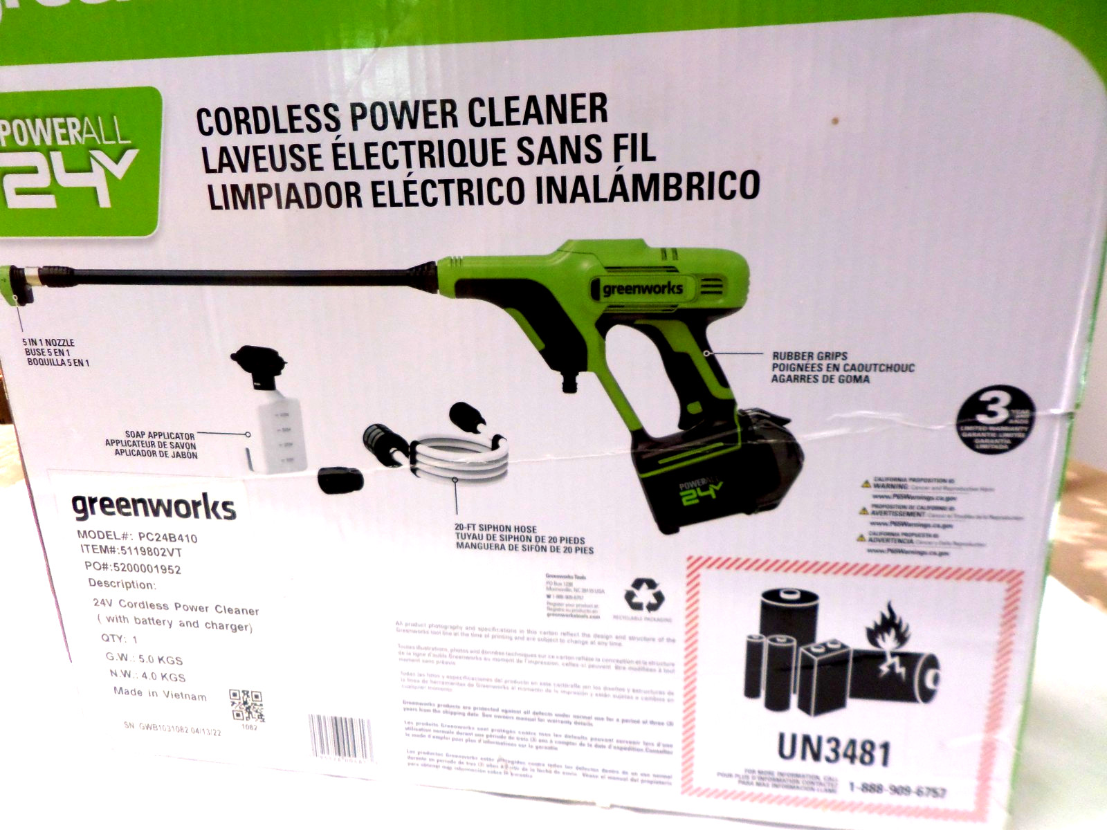 Greenworks 24V (600 PSI) Portable Power Cleaner, 4.0Ah USB Battery and Charger