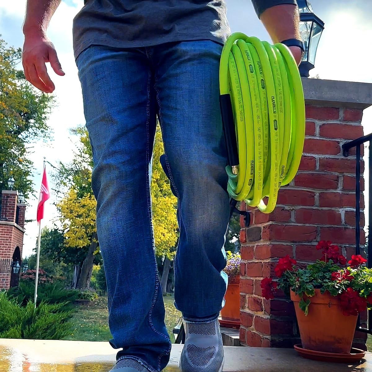 Revolutionary Flexzilla Pressure Washer Hose 25ft – Durable, Flexible, Kink-Free