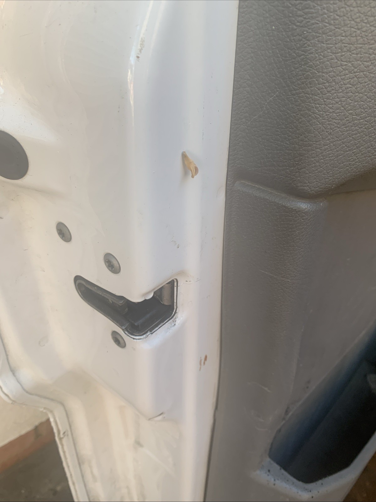 MERCEDES SPRINTER FRONT DOOR LH PASSENGER SIDE WHITE