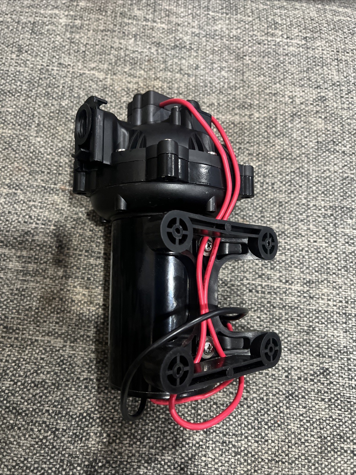 12v Water Pressure Diaphragm Pump 18.9 L/min 5.0 Gpm 60 Psi – Caravan/rv/boat…
