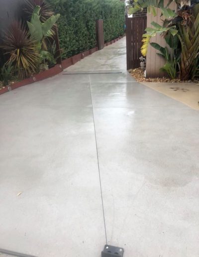 Driveway recently pressure cleaned - High pressure cleaning melbourne